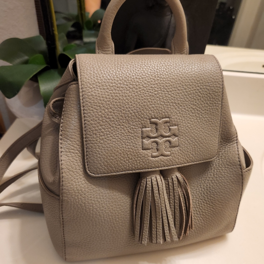 SOLD --Tory Burch Thea Mini Backpack 🎒